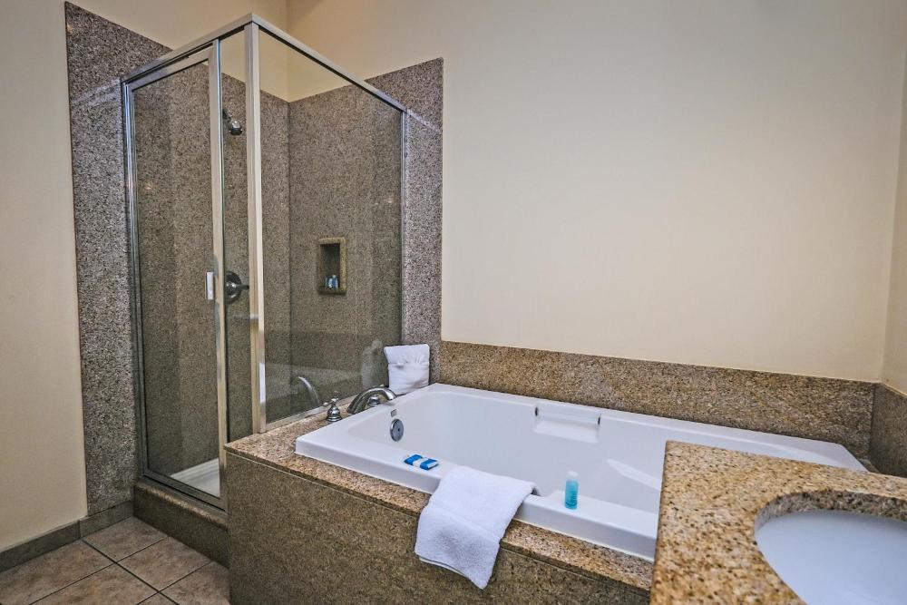 Seaside Resort View Suite interior